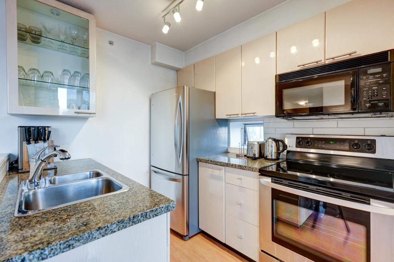 Downtown Properties Vancouver Bagian luar foto